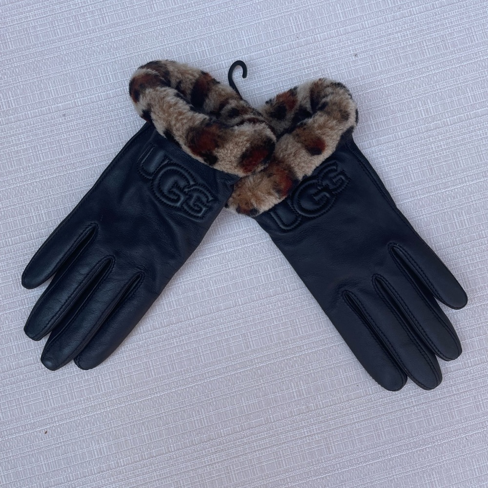 UGG Leather Gloves